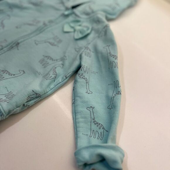 Giraffe Print Baby zip-up sweatshirt with Bow. - Picture 6 of 8